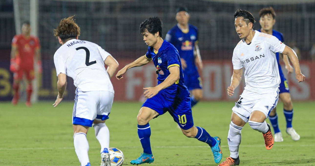 HLV Sydney FC lo lắng về hai 'sát thủ' của HAGL