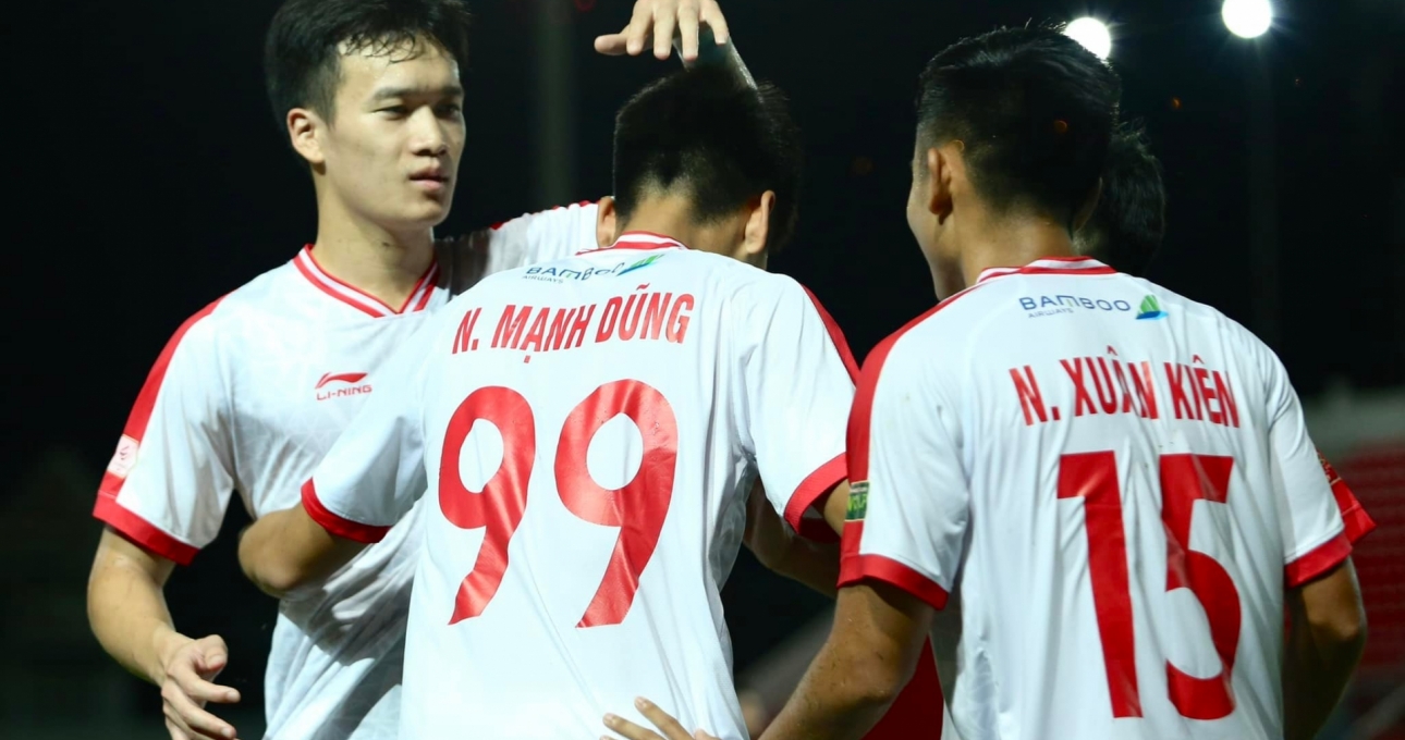 AFC chỉ đích danh cầu thủ giúp đại diện Việt Nam vớt vát danh dự ở châu lục