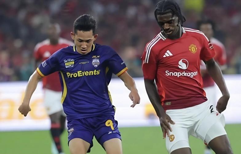 Hai Long nói chuyện xuất ngoại sau trận thắng sốc MU