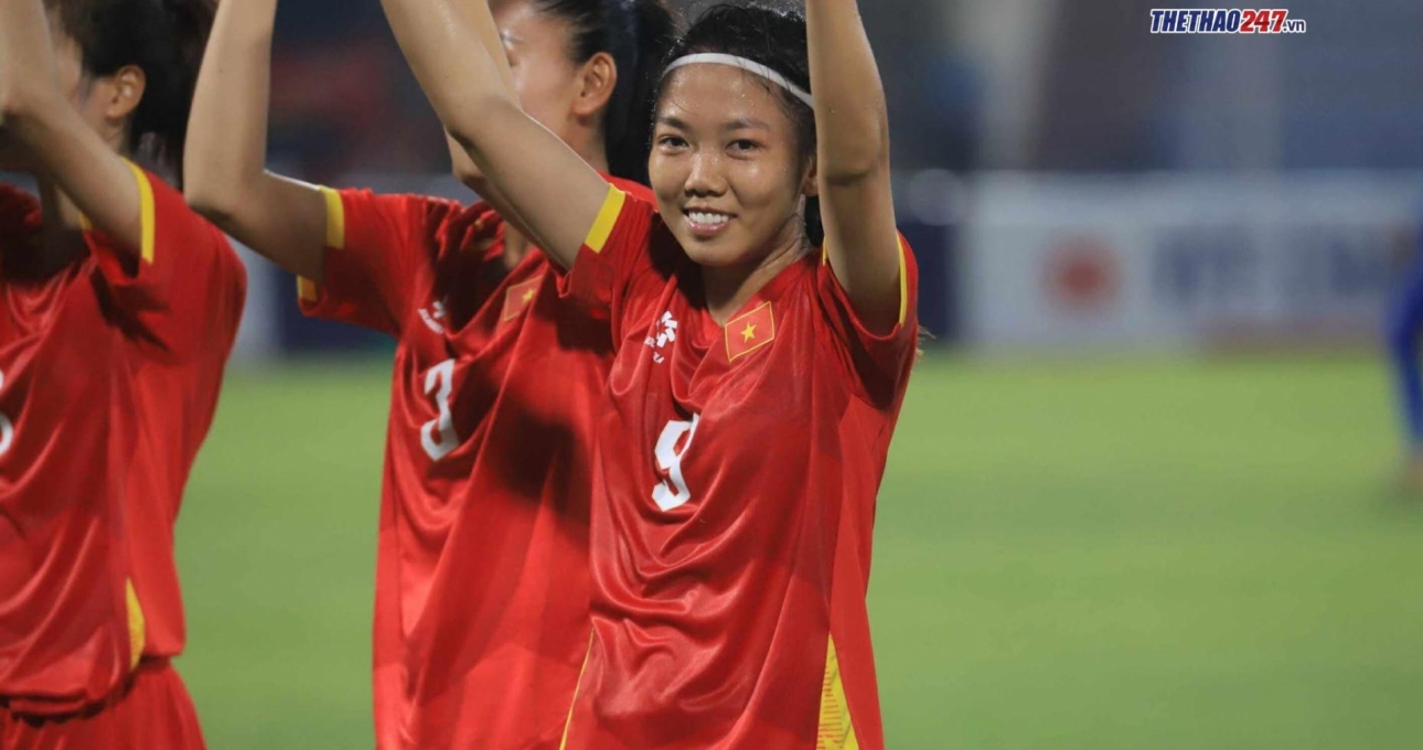 HLV Mai Đức Chung nói gì khi Huỳnh Như trượt penalty?