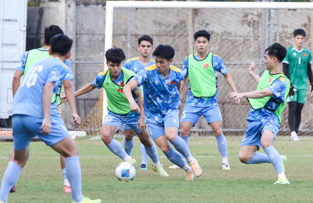 Sắp đương đầu Malaysia, HLV Kim Sang Sik nhận tin vui từ U22 Việt Nam