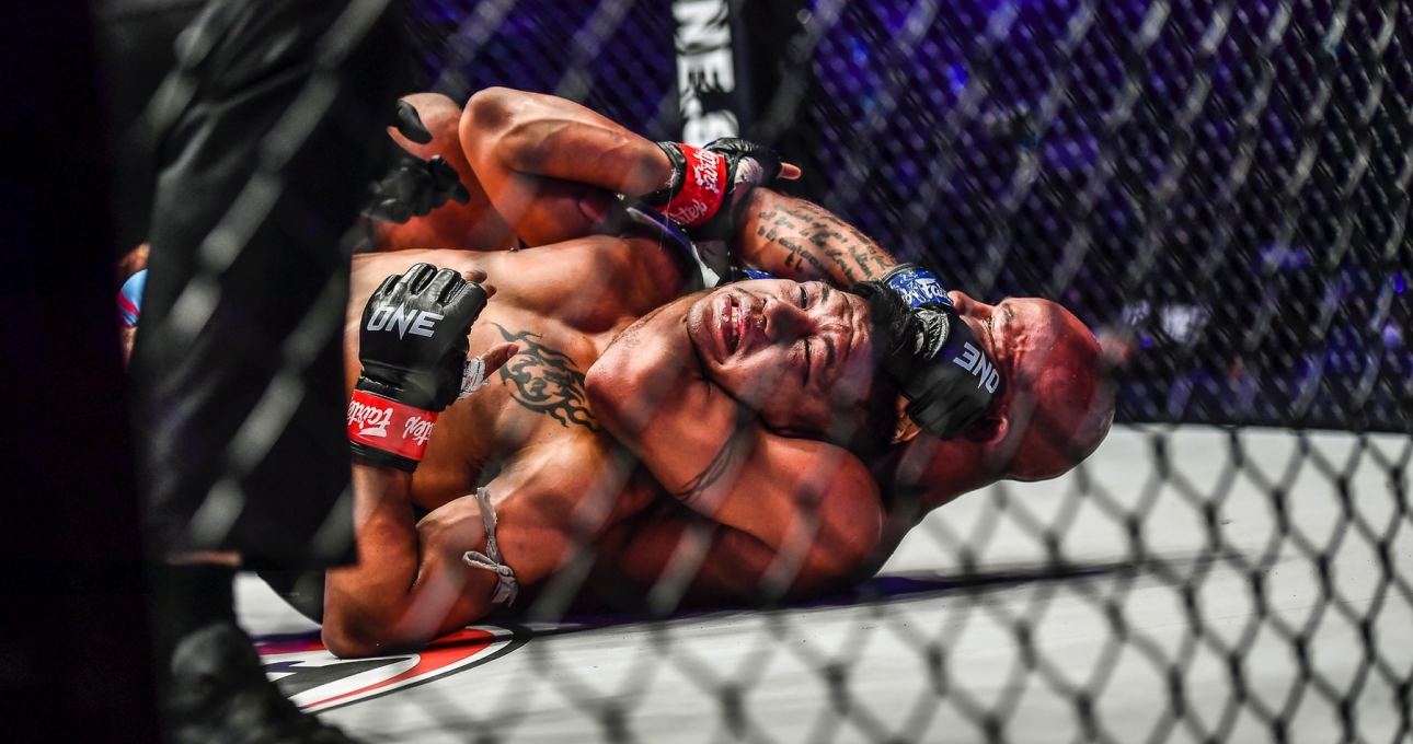 Chấn động ONE X: Tung đòn sát thủ, cựu vương UFC khiến đối thủ 'bất tỉnh' sau 50 giây