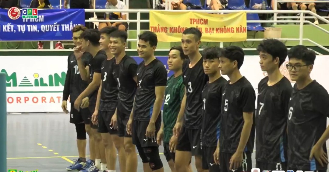 Bất ngờ lớn: Tuyển trường ĐH Nông Lâm giành chiến thắng trước đội trẻ TP. HCM