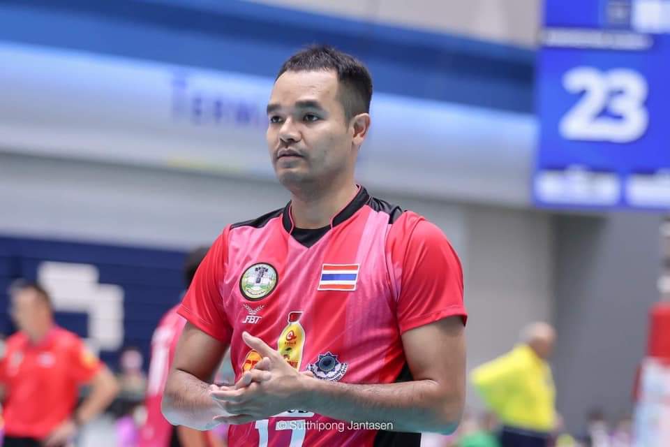 Cựu chuyền hai tuyển Thái Lan đến Việt Nam, phải chăng là kí hợp đồng?