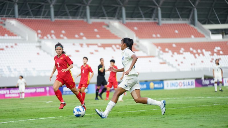 Đánh bại Thái Lan, Việt Nam gặp 'đối cứng' ở Bán kết giải U18 AFF