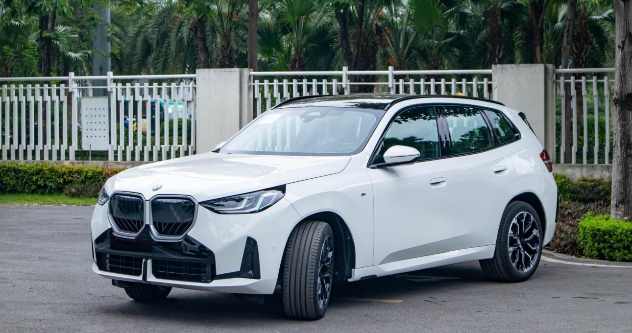 BMW X3 2025 cập bến thị trường Việt: Động cơ mới, giá từ 2,279 tỷ đồng