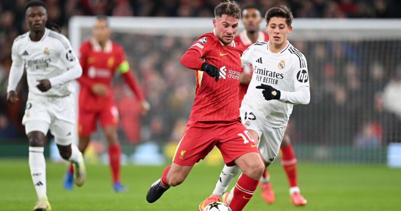 Trực tiếp Liverpool 0-0 Real Madrid: Đôi công hấp dẫn