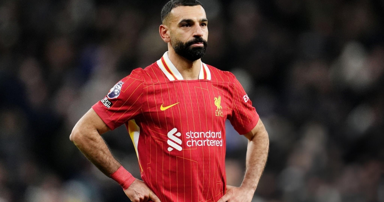 Salah báo tin không vui về tương lai tại Liverpool