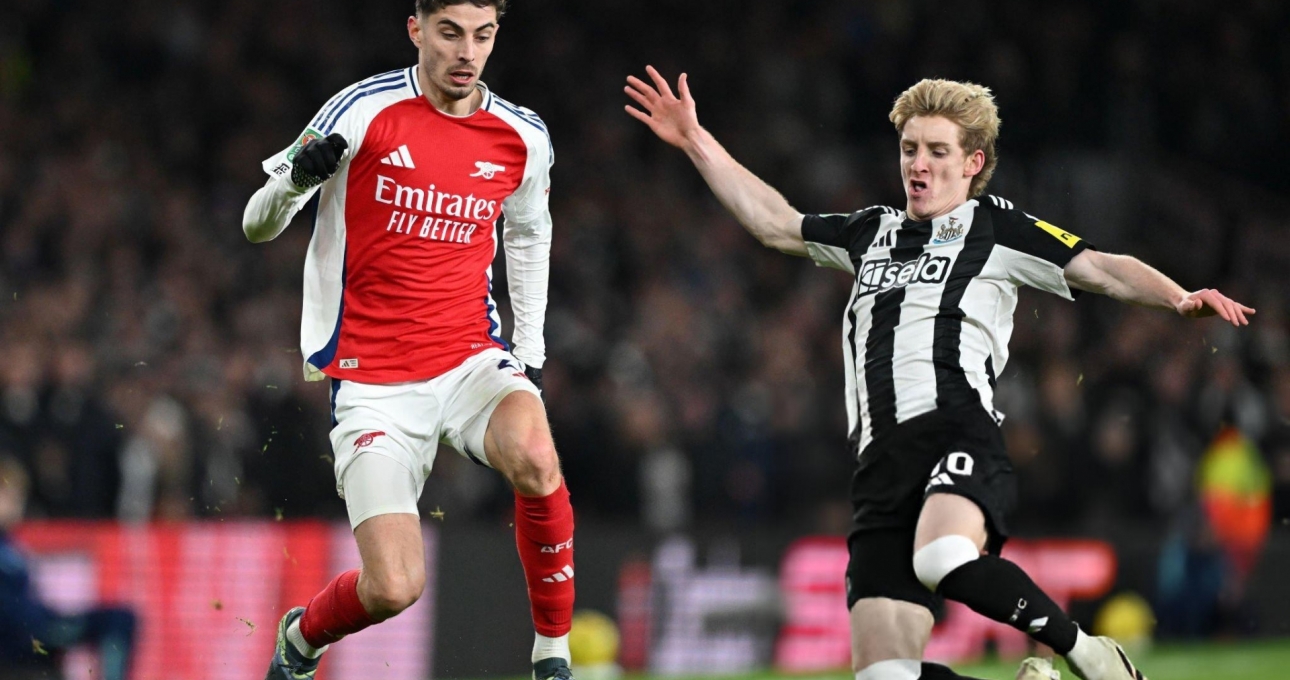 Trực tiếp Newcastle vs Arsenal, 3h00 hôm nay 6/2