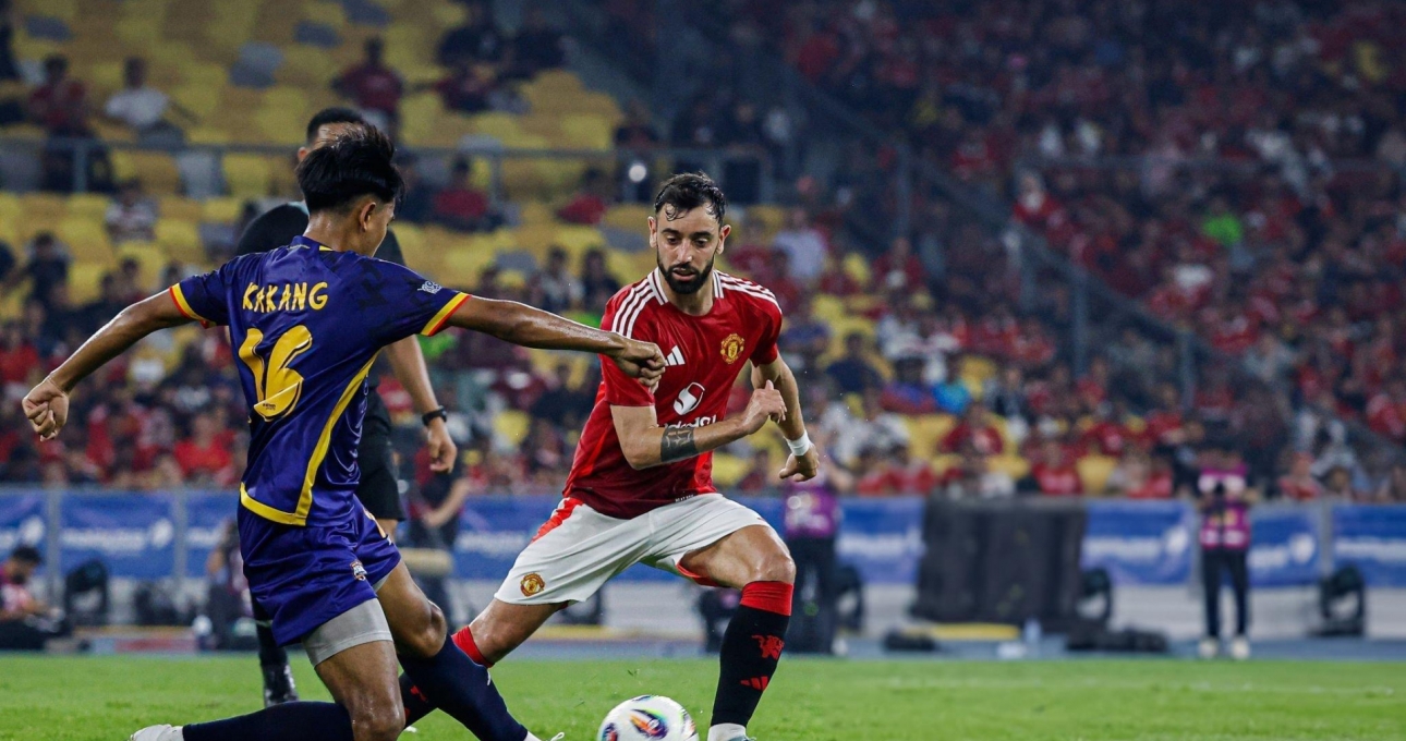 Trực tiếp MU 0-1 Hồng Kông: Bất ngờ lớn