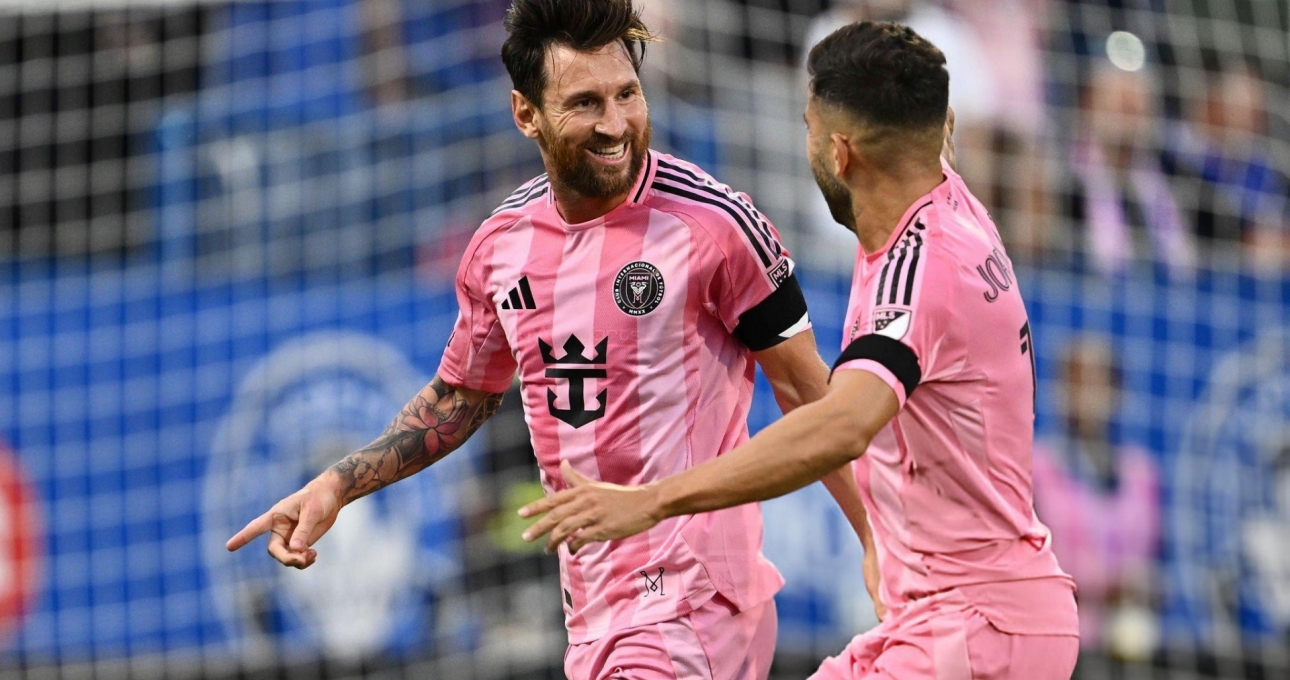 Messi lập cú đúp, Inter Miami thắng tưng bừng Montreal