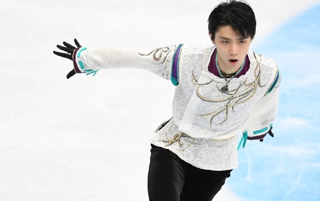 'Hoàng tử trượt băng' Hanyu Yuzuru giã từ sự nghiệp ở tuổi 27