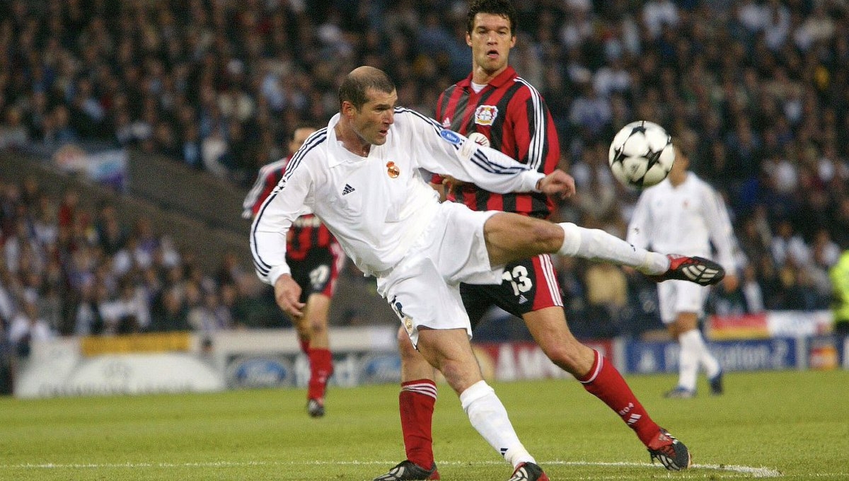 Siêu phẩm lưu danh sử sách của Zidane được 'mục tiêu MU' tái hiện tại Đức