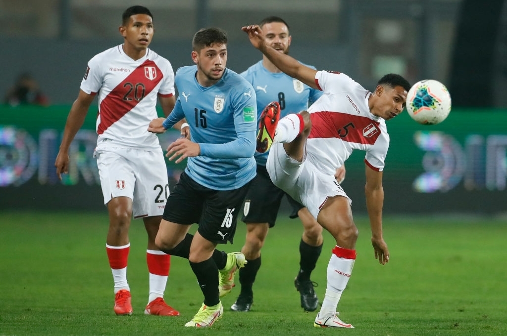 Uruguay gây thất vọng, bị cầm chân bởi đội bóng bét bảng