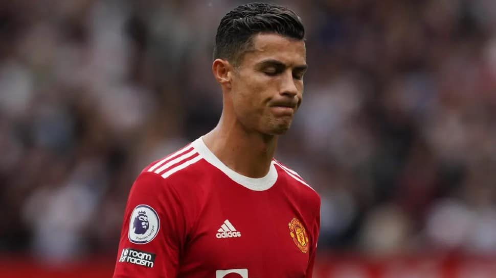 Ronaldo vẫn bị đội bóng thành Madrid 'đuổi khéo' dù chấp nhận giảm lương