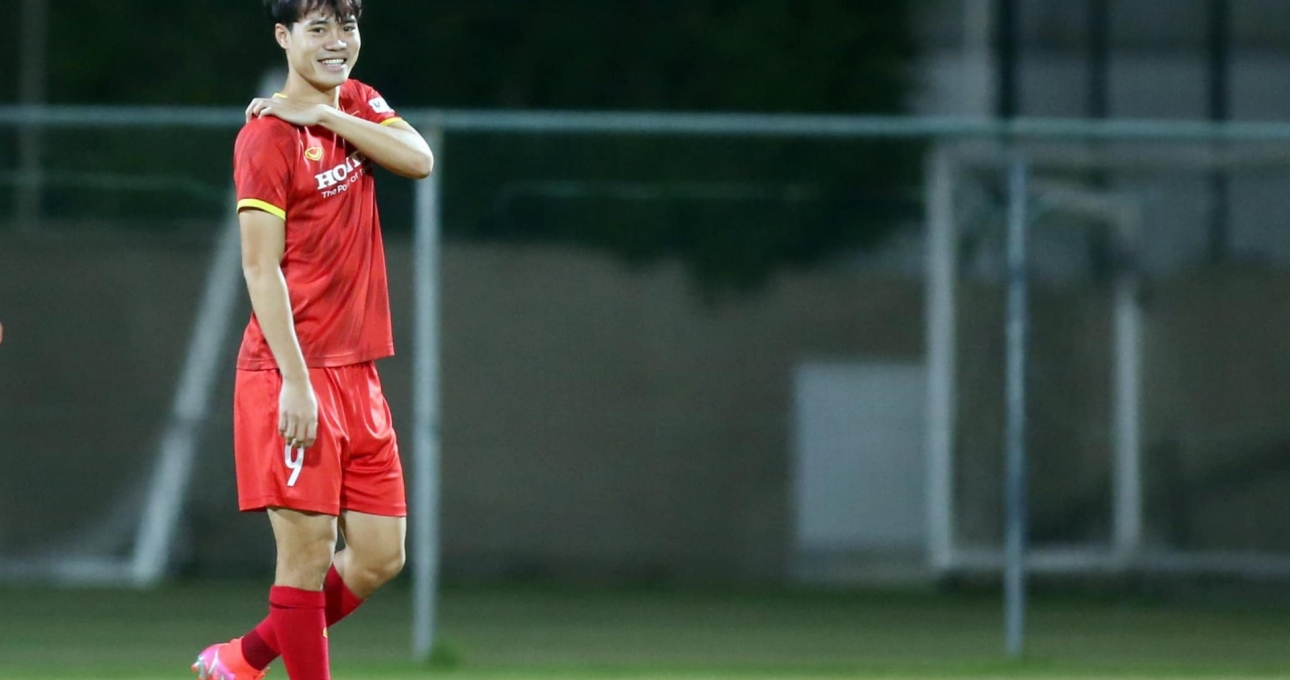Báo Trung Quốc gọi quả penalty của Văn Toàn là 'vết nhơ của lịch sử'