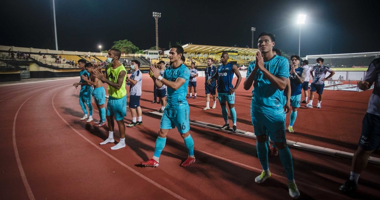 Lịch thi đấu bóng đá hôm nay 9/11: Giải Thái Lan trở lại