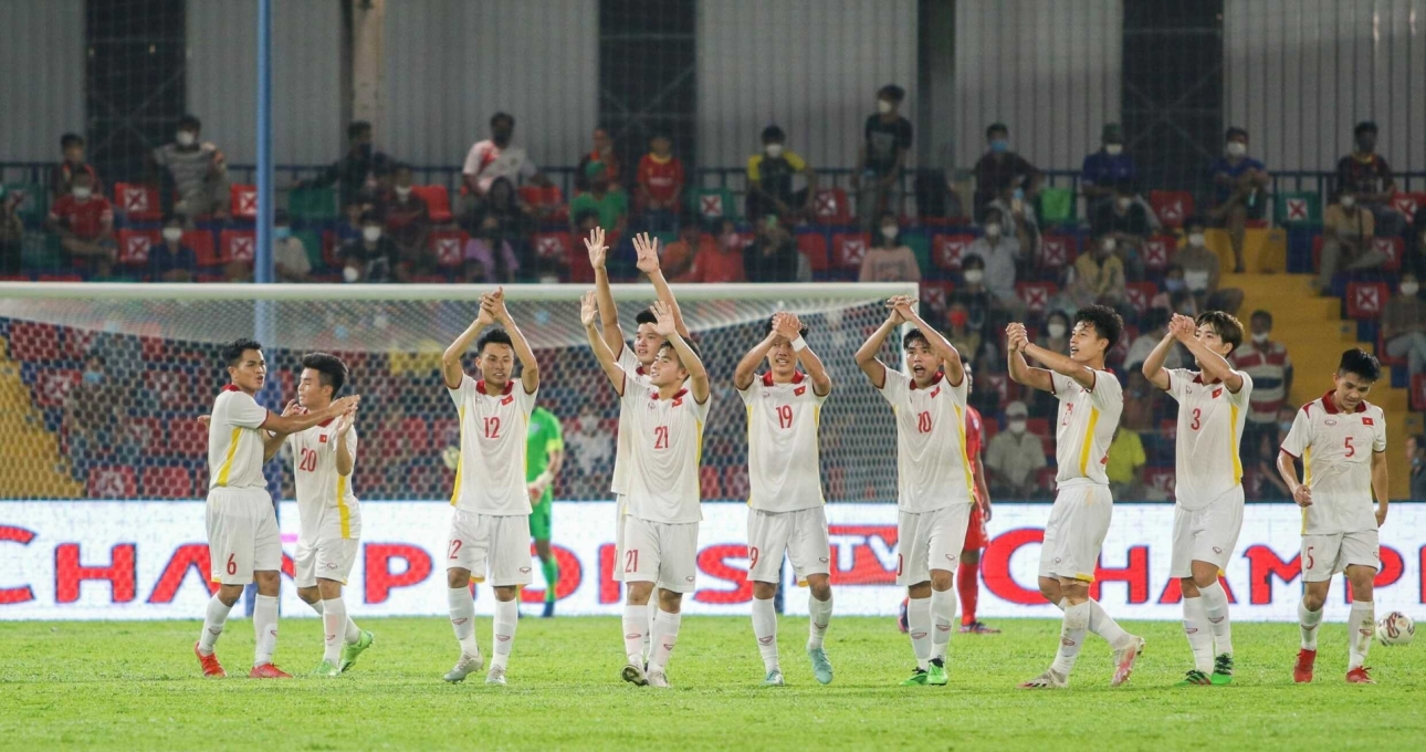 NÓNG: Đội U23 thắng trận khó tin, HLV Park bất ngờ gọi luôn một loạt cầu thủ lên ĐTQG Việt Nam?