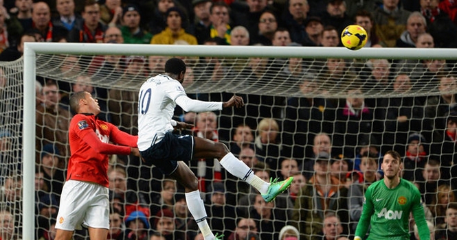 Man Utd 1-2 Tottenham: Gà trống bẻ nanh Quỷ đỏ