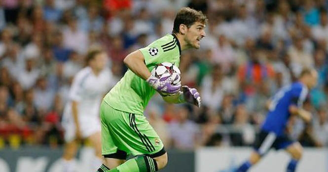 Casillas lập kỷ lục giữ sạch lưới tại Real Madrid