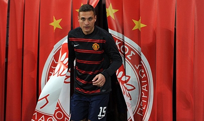 Vidic gia nhập Inter Milan: 20 triệu bảng cho 1 ông già