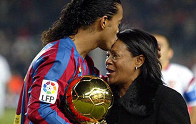 Video: 8-3, nghe kể chuyện về Mẹ của các cầu thủ nổi tiếng