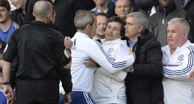 Mourinho: “Chelsea chưa nhận được sự tôn trọng”