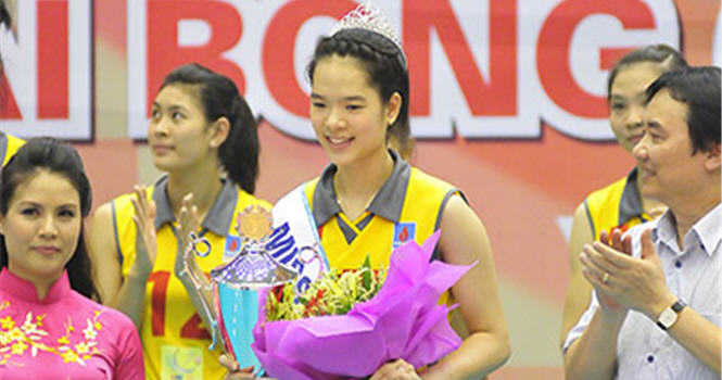 Lê Thanh Thuý đăng quang danh hiệu hoa khôi VTV Cup 2014