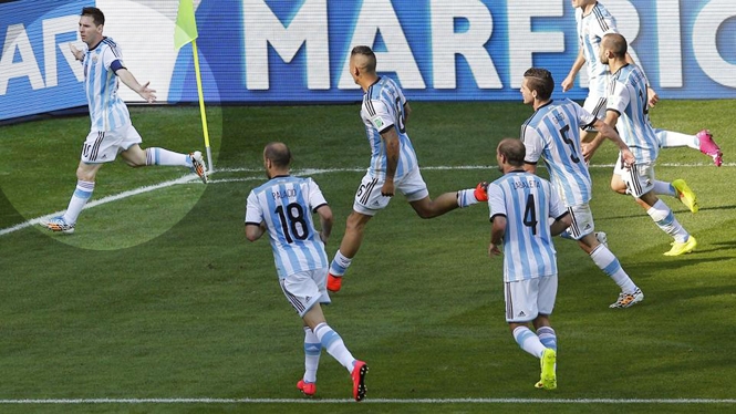 Video World Cup 2014: Màn trình diễn của 'đấng cứu thế' Messi (Argentina vs Iran)