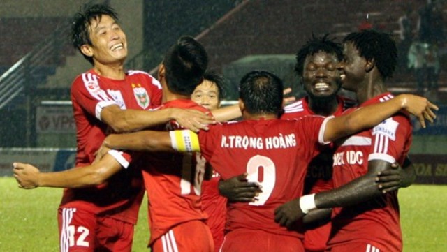 Video bàn thắng: Bình Dương 3-1 HAGL (Bán kết Cup Quốc Gia)