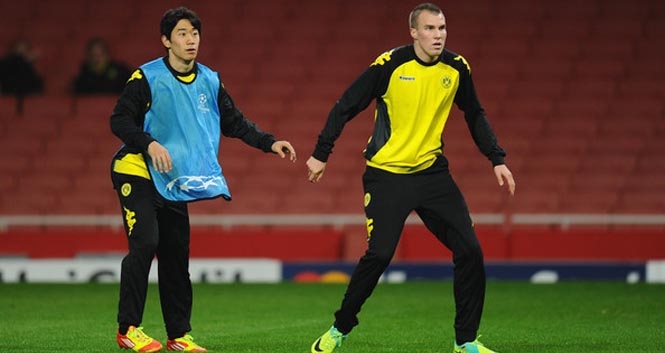 Đồng đội cũ khuyên Shinji Kagawa trở lại Dortmund