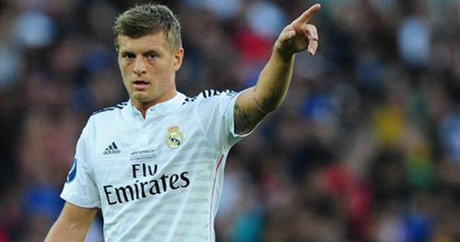 Toni Kroos làm gián đoạn trận đấu của Real bởi sự cố hy hữu