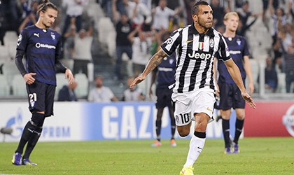 Tevez giải cơn khát bàn thắng 5 năm ở Champions League