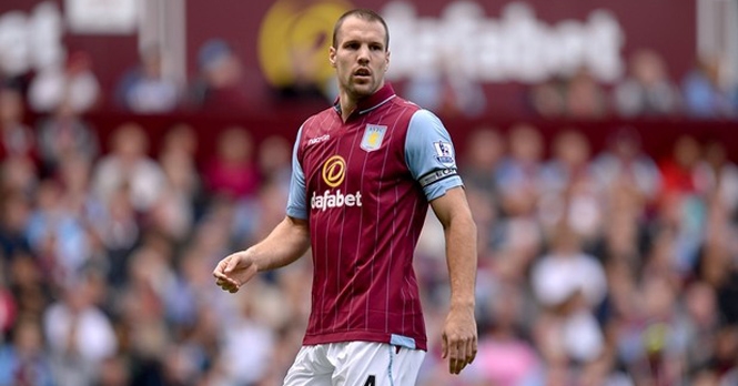 Arsenal và Man Utd nhận ‘gáo nước lạnh’ từ Ron Vlaar