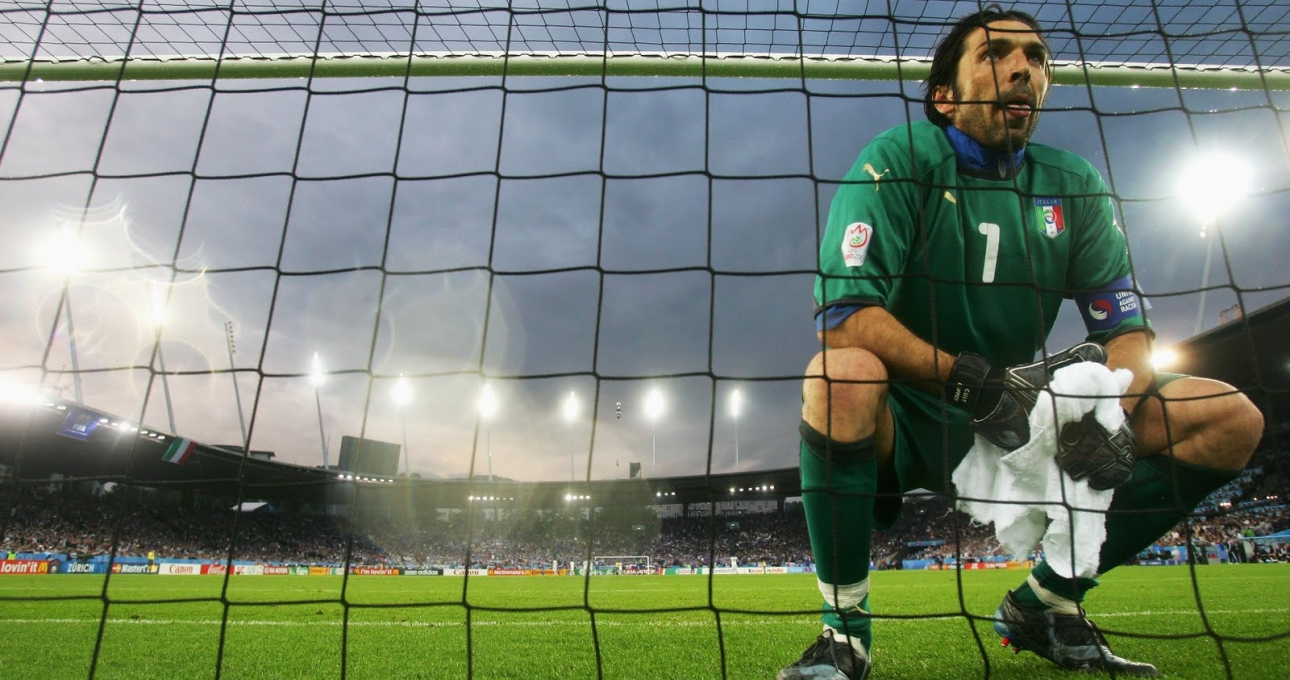 VIDEO: Buffon vồ ếch khiến Italia đánh rơi chiến thắng trước Croatia