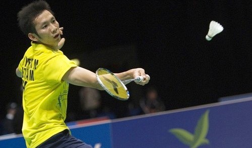 Nguyễn Tiến Minh đánh bại tay vợt số 1 Thái Lan