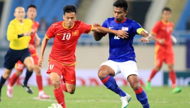 VIDEO: Phút 60' - Văn Quyết nâng tỷ số lên 2-1 cho Việt Nam