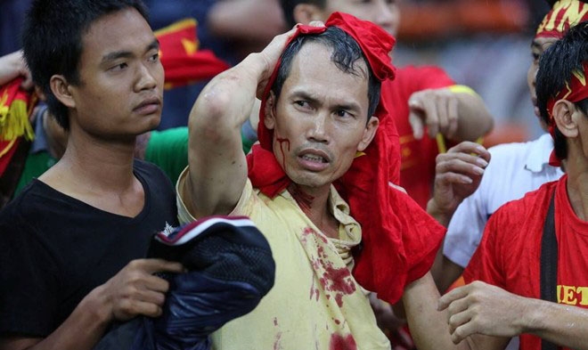 CĐV Malaysia lên tiếng xin lỗi NHM đội tuyển Việt Nam