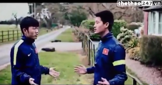 VIDEO: Giọng hát mộc mạc khiến triệu trái tim rung động của U19 Việt Nam
