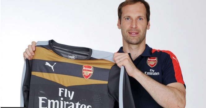 Chính thức: Arsenal chiêu mộ thành công Petr Cech