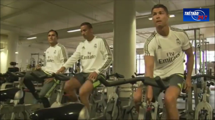 VIDEO: Ronaldo và các đồng đội nỗ lực tập luyện tại Úc