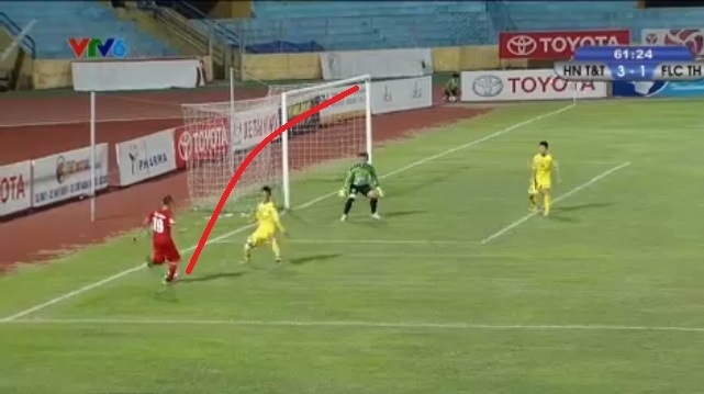 VIDEO: Siêu phẩm khó tin của cầu thủ Thanh Hóa ở vòng 18 V-League 2015