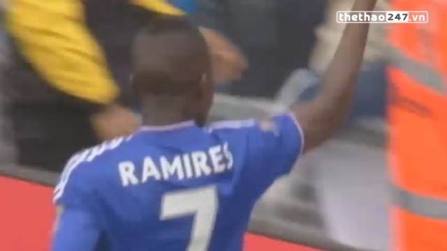 VIDEO: Ramires mải ăn mừng khi trọng tài đã căng cờ báo việt vị