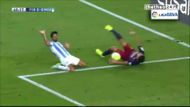 VIDEO: 2 tình huống mất pen gây tranh cãi của Barca vs Malaga