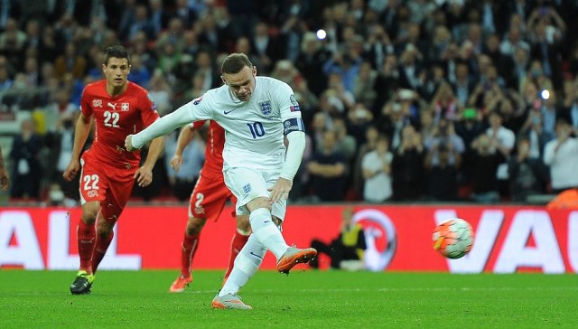 VIDEO: Bàn thắng giúp Rooney trở thành chân sút vĩ đại nhất lịch sử bóng đá Anh