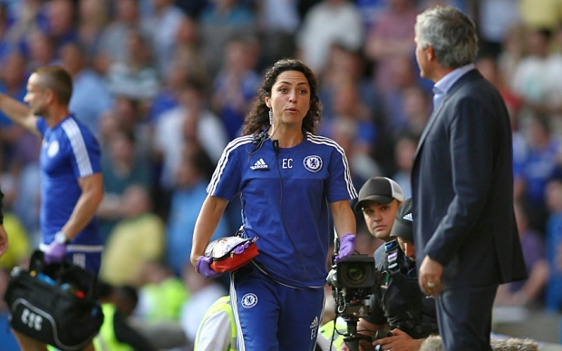 FA ra phán quyết cuối cùng vụ Mourinho và nữ bác sĩ Carneiro