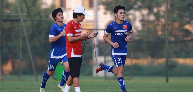 HLV Miura hài lòng với ba cầu thủ đá phạt tốt của U23 VN