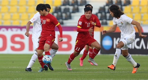 Hàng thủ chơi không tốt, U23 Việt Nam nhận thất bại đầu tiên