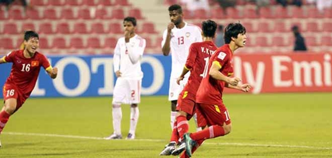 HLV U23 UAE choáng trước màn 'lột xác' của cầu thủ U23 VN