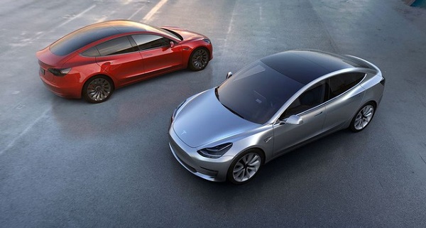 Tesla Model 3 phá sâu kỷ lục doanh số: 14 tỷ USD/ tuần